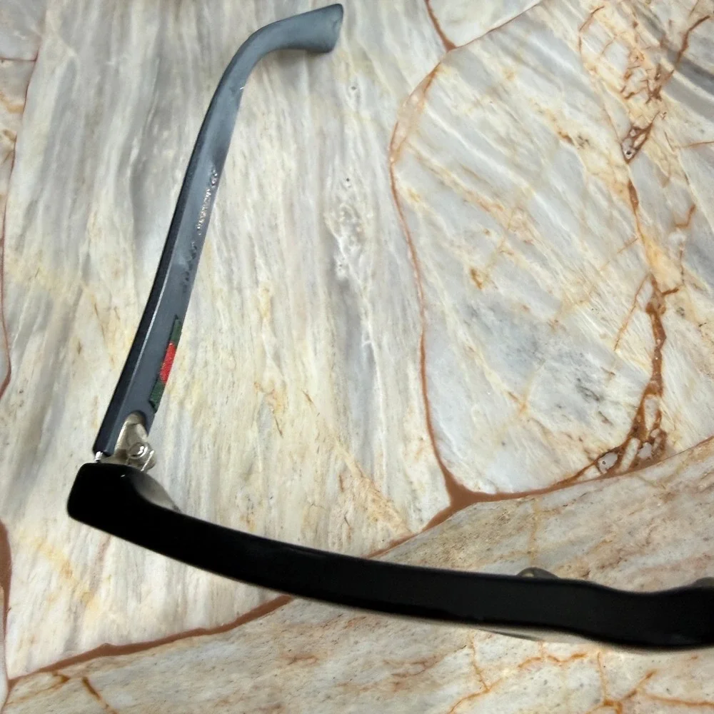 Gucci Black Rectangular Sunglasses Made in Italy‎ with Green Red Stripe Detail